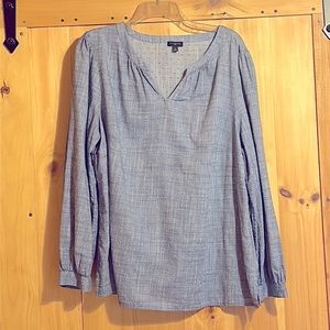 Talbots brand 1X slit neck long sleeve 100% cotton blouse.